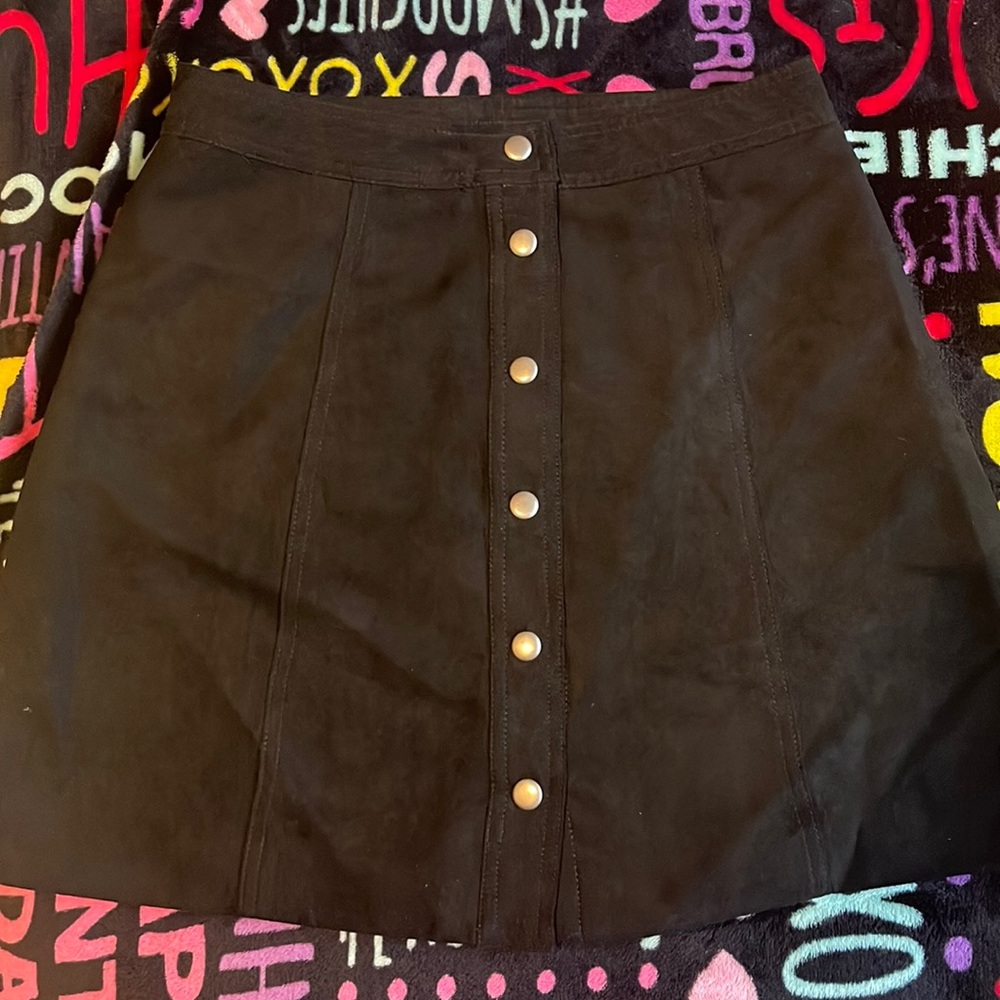 Black Mini Skirt🖤 (showing inside and outside)